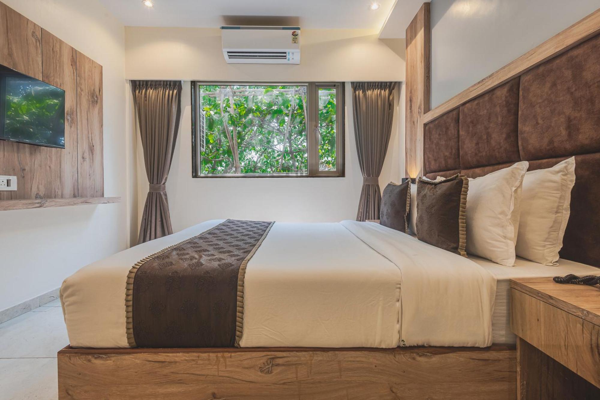 מומביי Hotel Silver Park מראה חיצוני תמונה
